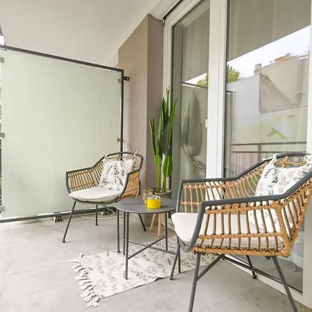 West Park Apartman *